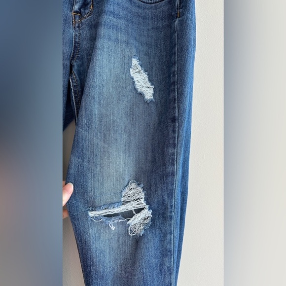 Dollhouse Charley Women's Distressed Blue Jeans, Size 11 - Picture 7 of 16
